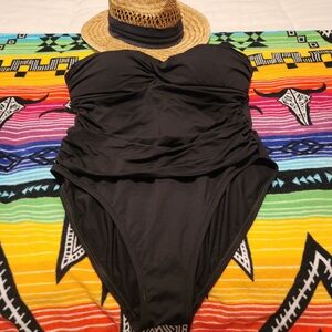 LaBlanca malliot open back one piece swim suit classy 🤩 Island Goddess sz 14